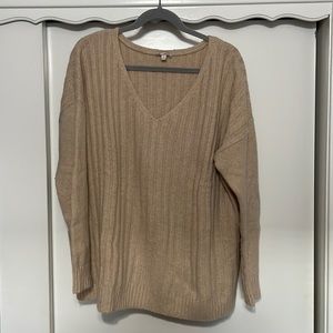 GAP sweater